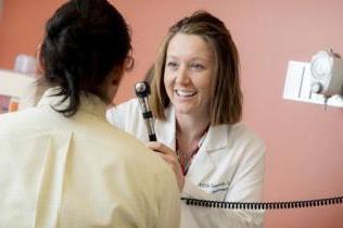 Jillian Belmont, APRN, with a patient